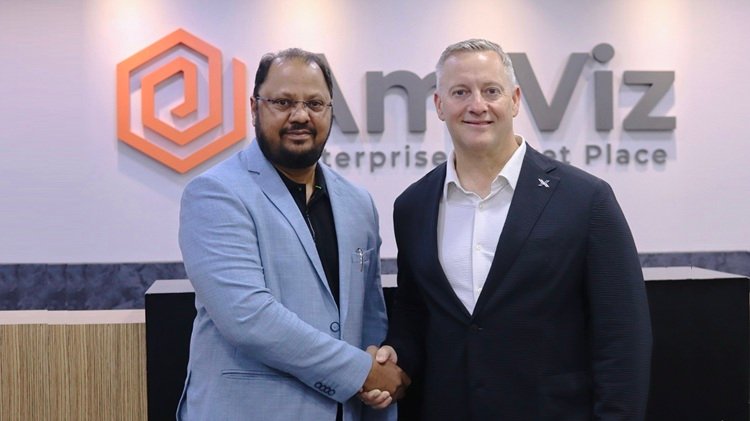 Ilyas Mohammed, Chief Operating Officer, AmiViz; Scott Sampson, Chief Revenue Officer, Securonix (L to R)